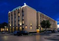 Holiday Inn Select North Dallas - Farmers Branch 